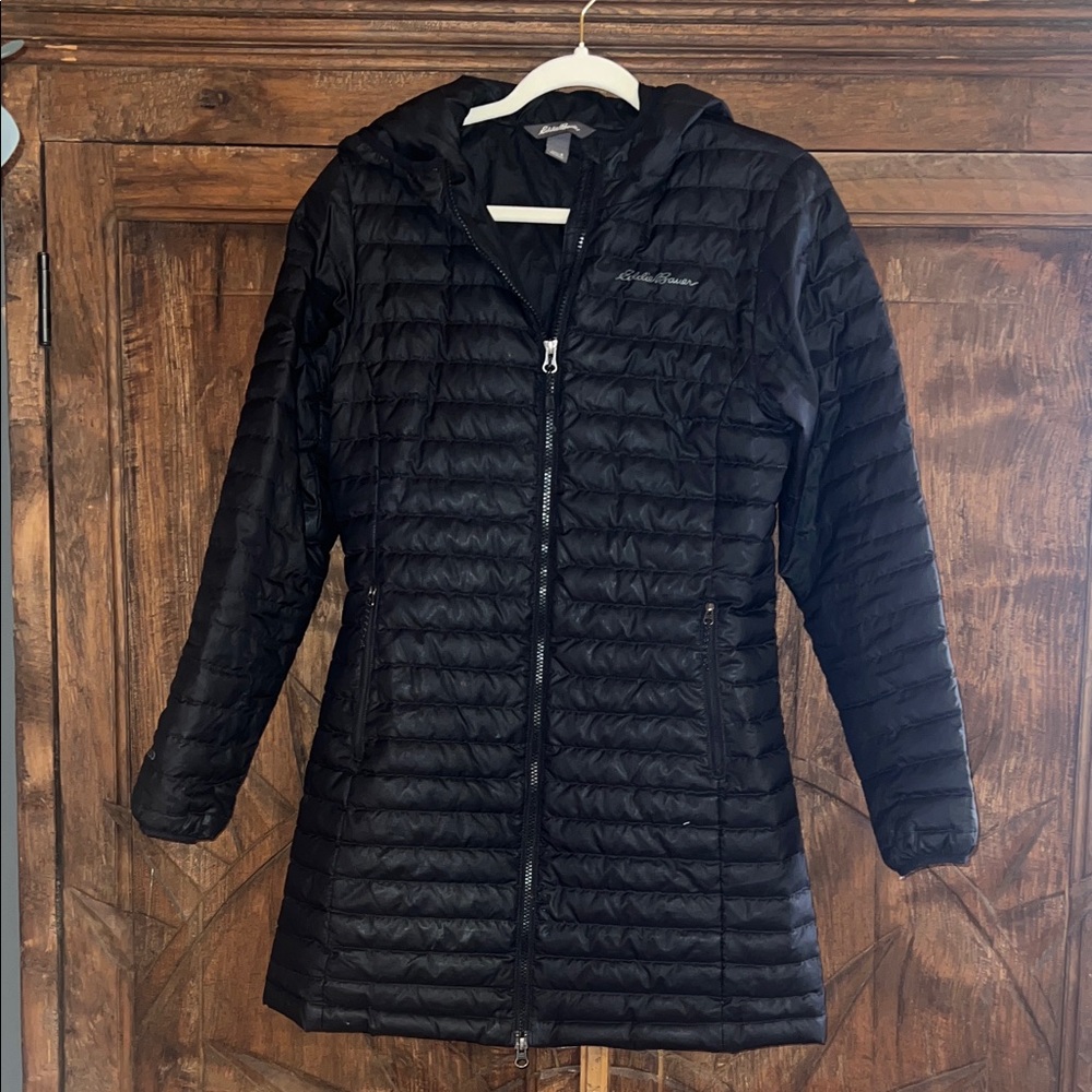 Eddie Bauer Women's Black Hooded Puffer Coat